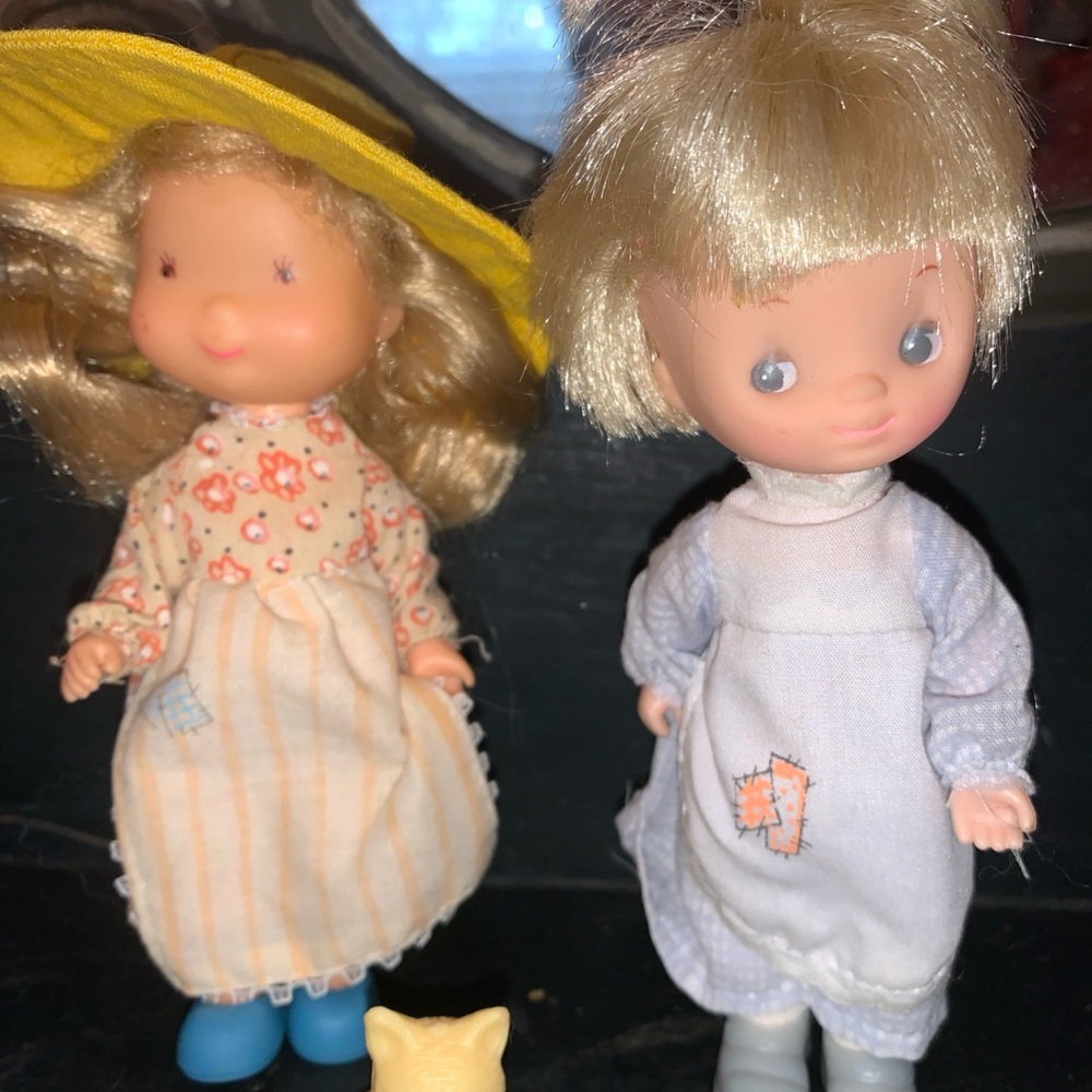 Original 1976 Holly Hobby Set of 2 Dolls w Cat & Clothes